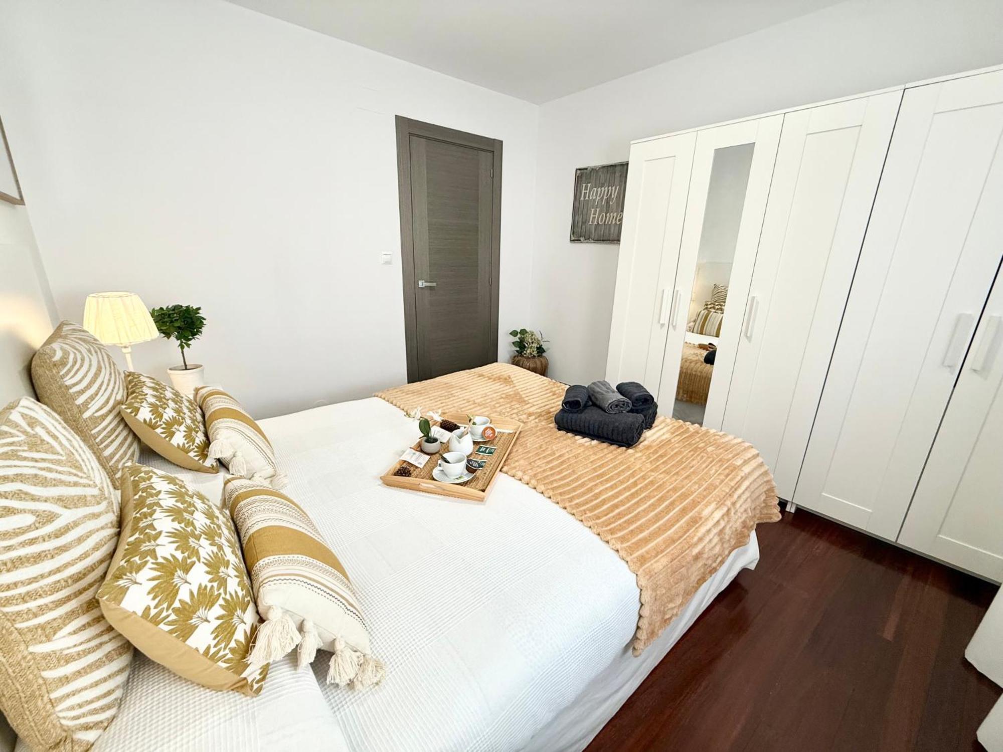 Castro Holidays - Centrico Piscina Urbanizacion Garaje Gratis Кастро-Урдиалес Экстерьер фото